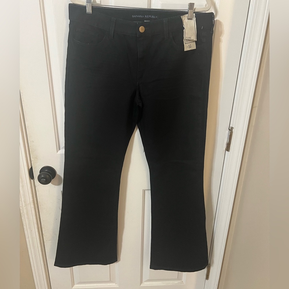 NWT Banana Republic Dark Blue Women’s Sz 32 Flare Denim Jeans Business Casual